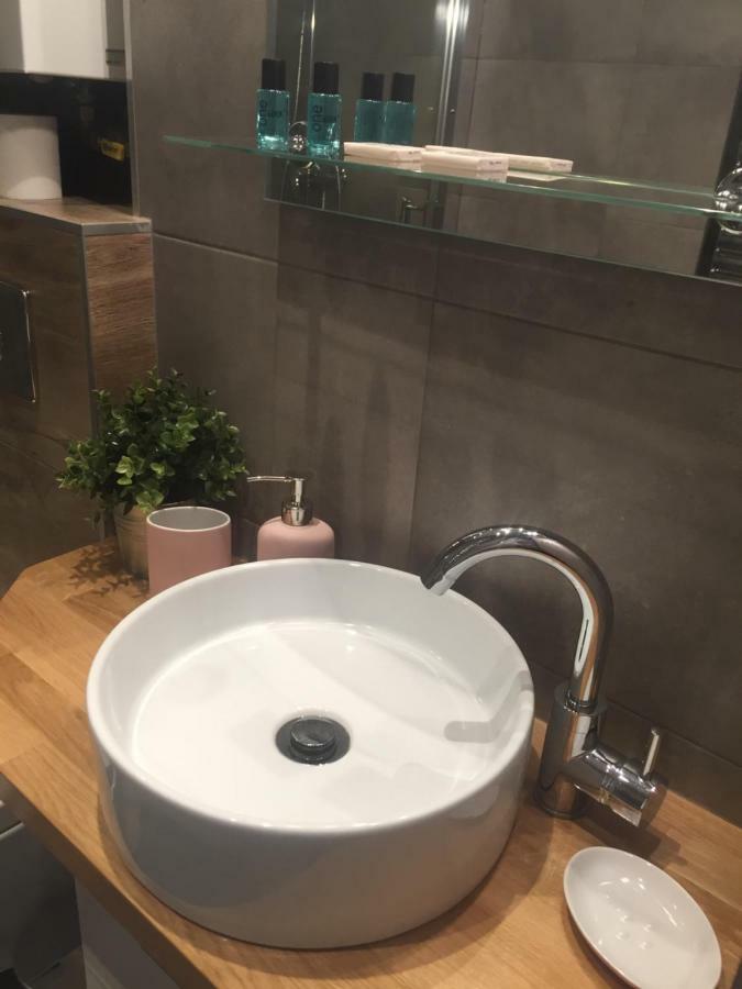 Apartment Oswiecim Klimatyzowany المظهر الخارجي الصورة